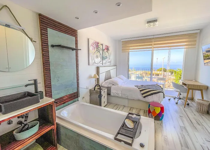 La Barquita * Адехе